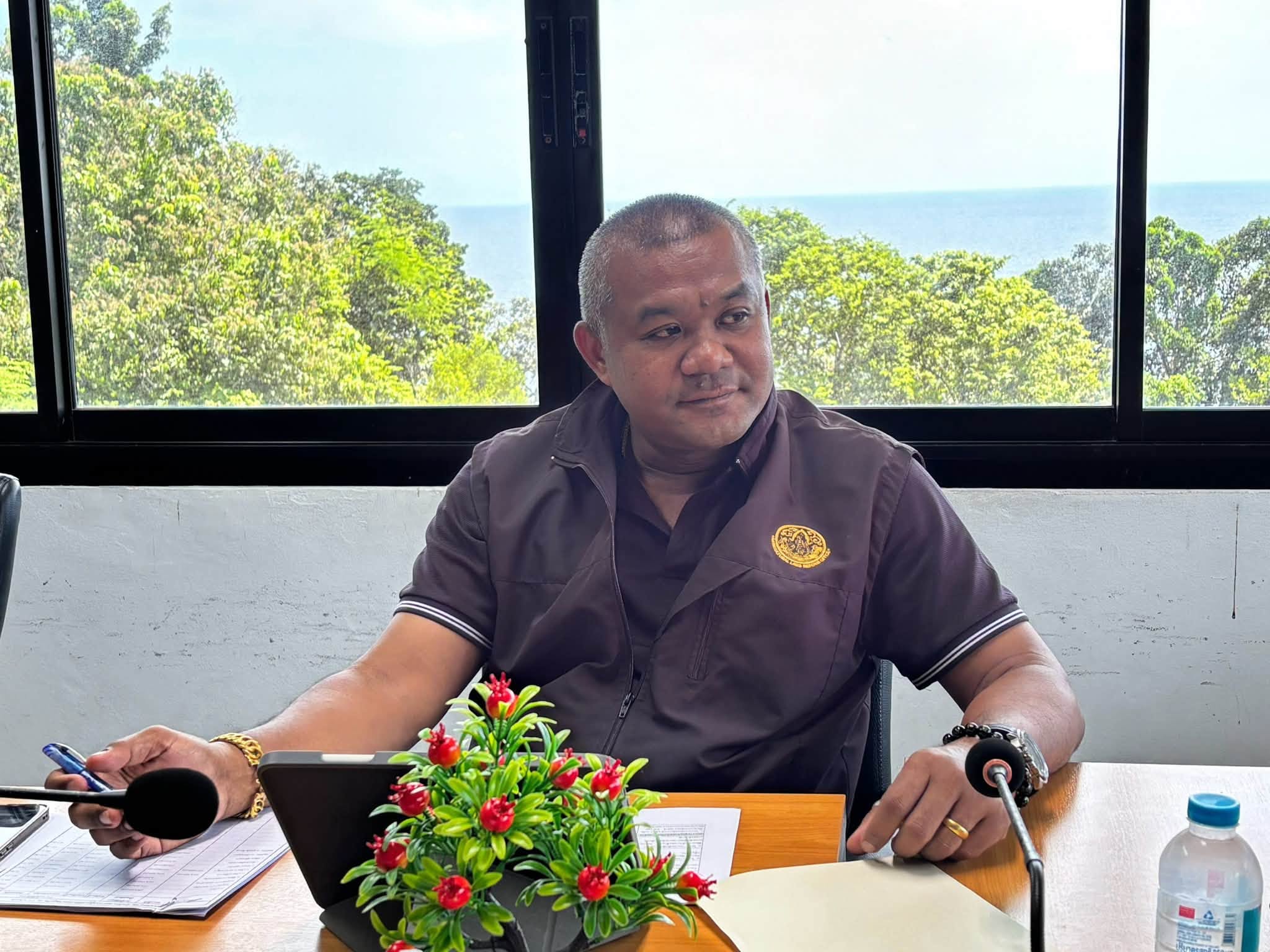 title - ผู้ตรวจราชการ ส.ป.ก. ร่วมประชุม ผู้ตรวจราชการกระทรวงเกษตรและสหกรณ์ เขตตรวจราชการที่ 6 ติดตามความก้าวหน้าผลการดำเนินงานตามแผนการตรวจราชการ จังหวัดภูเก็ต